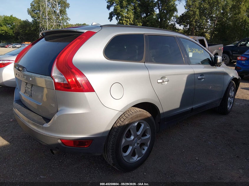 2010 Volvo Xc60 VIN YV4982DL0A2109884 IAAI salvage auction — FRONT END, Clear (Indiana), sold $400 on 2026-07-08 (photo 4)