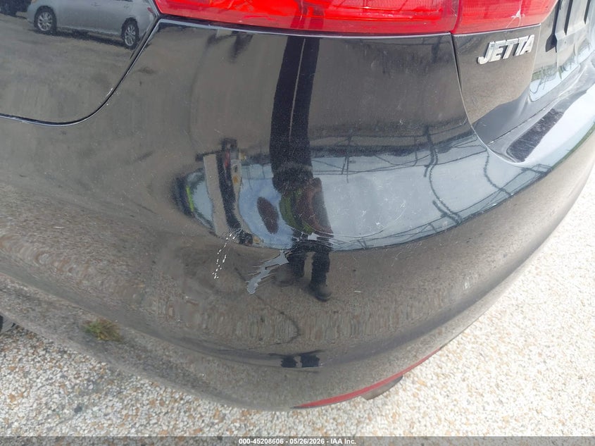 2012 Volkswagen Jetta VIN 3VWDX7AJ1CM074572 IAAI salvage auction — REAR END, Salvage (Illinois), sold $600 on 2026-07-12 (photo 6)