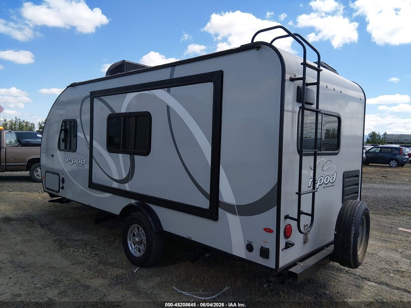 2020 Forest river R pod VIN 4X4TRPV19LB023227 IAAI salvage auction — ROOF, Salvage (Oregon), sold $5,700 on 2026-07-10 (photo 3)