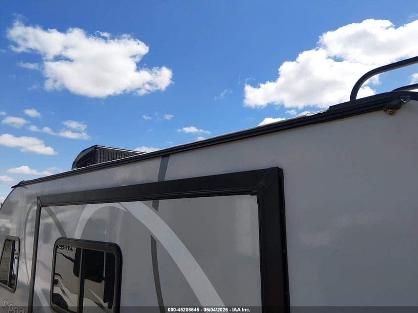 2020 Forest river R pod VIN 4X4TRPV19LB023227 IAAI salvage auction — ROOF, Salvage (Oregon), sold $5,700 on 2026-07-10 (photo 6)
