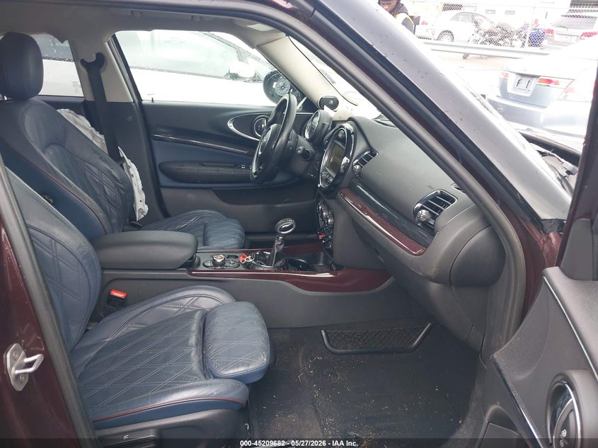 2017 Mini Clubman VIN WMWLN5C33H2E33121 IAAI salvage auction — LEFT SIDE, Salvage Title, sold $1,650 on 2026-07-27 (photo 5)