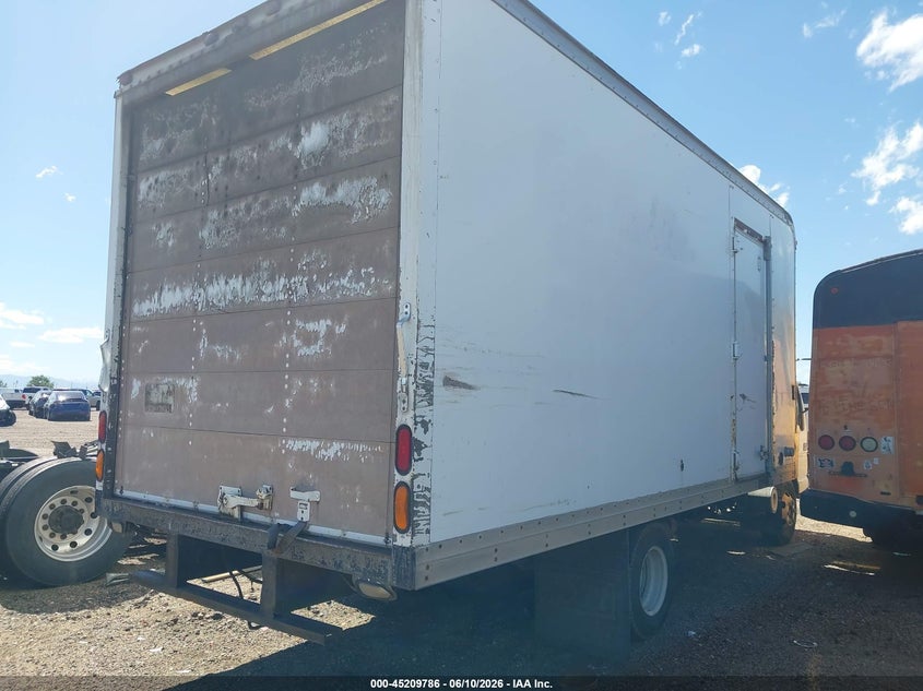 2003 Gmc W3s042 12000 gvwr dsl reg VIN J8DB4B14237011876 IAAI salvage auction — LEFT & RIGHT, Clear (Florida), sold $975 on 2026-07-14 (photo 4)