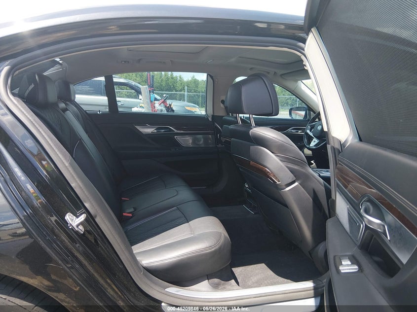 2016 BMW 7er VIN WBA7F2C50GG416788 IAAI salvage auction — FRONT END, Salvage (North Carolina), sold $5,900 on 2026-07-22 (photo 8)