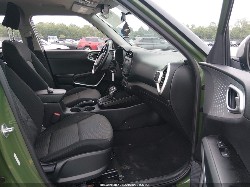 2020 Kia Soul VIN KNDJ23AU8L7105589 IAAI salvage auction — RIGHT REAR, Salvage Title, sold $1,650 on 2026-07-15 (photo 5)