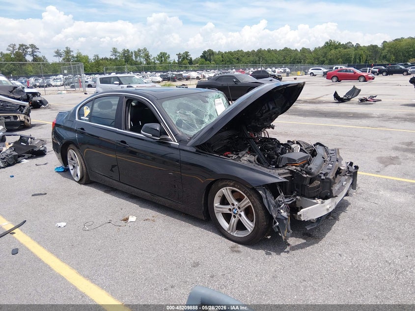 2015 BMW 3er VIN WBA3B5G52FNS14938 IAAI salvage auction — FRONT END, Salvage Title, sold $350 on 2026-07-08 (photo 1)