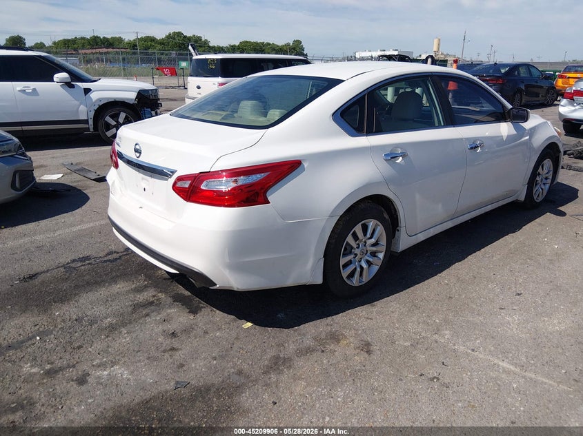 2017 Nissan Altima VIN 1N4AL3AP5HN363374 IAAI salvage auction — LEFT REAR, Salvage Title, sold $1,400 on 2026-07-28 (photo 4)