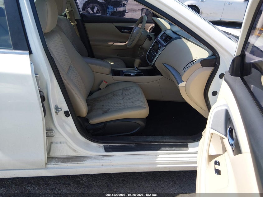 2017 Nissan Altima VIN 1N4AL3AP5HN363374 IAAI salvage auction — LEFT REAR, Salvage Title, sold $1,400 on 2026-07-28 (photo 5)