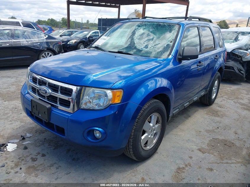 2011 Ford Escape VIN 1FMCU0DG2BKA91297 IAAI salvage auction — ROOF, Salvage (Tennessee), sold $1,175 on 2026-07-09 (photo 2)