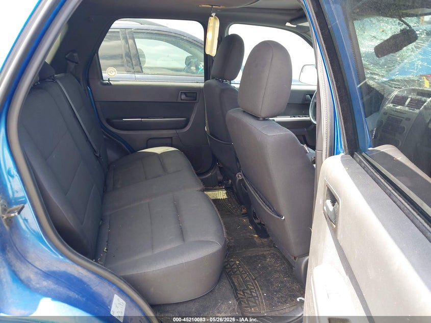 2011 Ford Escape VIN 1FMCU0DG2BKA91297 IAAI salvage auction — ROOF, Salvage (Tennessee), sold $1,175 on 2026-07-09 (photo 8)