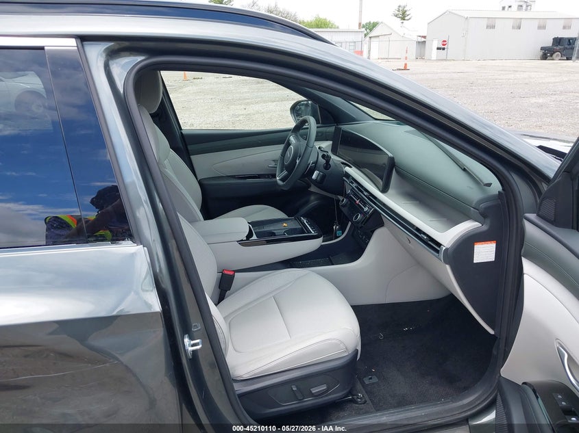 2026 Hyundai Tucson VIN KM8JEDD17TU421741 IAAI salvage auction — REAR END, Salvage Title, sold $11,800 on 2026-07-21 (photo 5)
