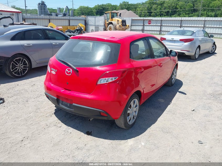 2012 Mazda 2 VIN JM1DE1KY5C0138052 IAAI salvage auction — HAIL, Salvage (Iowa), sold $1,300 on 2026-07-13 (photo 4)