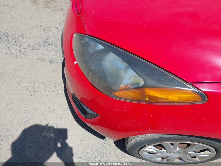 2012 Mazda 2 VIN JM1DE1KY5C0138052 IAAI salvage auction — HAIL, Salvage (Iowa), sold $1,300 on 2026-07-13 (photo 6)