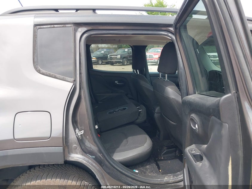 2016 Jeep Renegade VIN ZACCJBBT5GPD30413 IAAI salvage auction — REAR END, Salvage (Iowa), sold $1,000 on 2026-07-27 (photo 8)