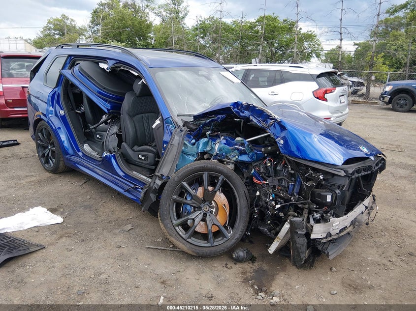 2024 BMW X7 VIN 5UX33EM00R9T36170 IAAI salvage auction — RIGHT FRONT, Salvage Title, sold $14,500 on 2026-07-29 (photo 1)
