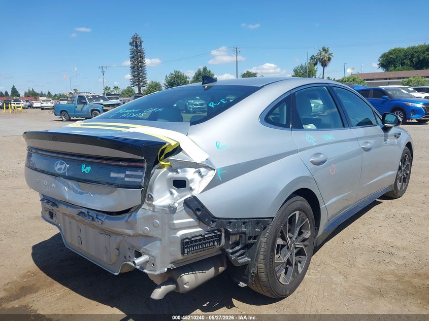 2025 Hyundai Sonata VIN KMHL64JA8SA487323 IAAI salvage auction — REAR END, Salvage Title, sold $8,300 on 2026-07-09 (photo 4)