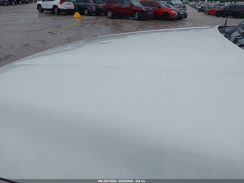 2018 Nissan VIN 5BZBF0AAXJN852570 IAAI salvage auction — HAIL, Salvage Title, sold $12,500 on 2026-07-26 (photo 6)