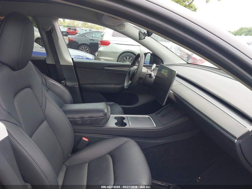 2023 Tesla Model y VIN 7SAYGDEF2PF863870 IAAI salvage auction — REAR END, Salvage Title, sold $8,100 on 2026-07-28 (photo 5)