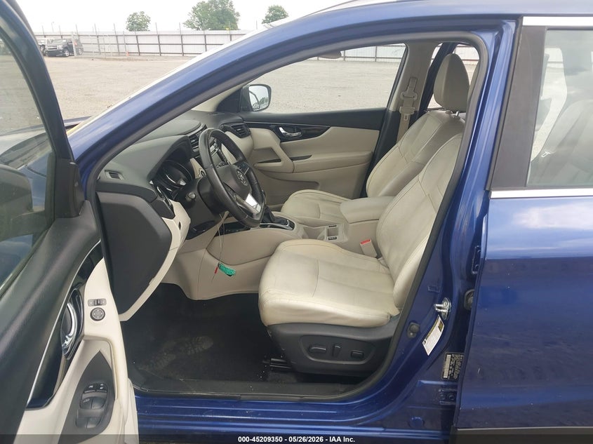 2019 Nissan Rogue VIN JN1BJ1CP3KW216772 IAAI salvage auction — RIGHT SIDE, Salvage (Alabama), sold $25 on 2026-07-29 (photo 5)