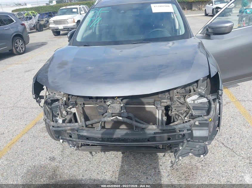 2020 Nissan Rogue VIN KNMAT2MT6LP531789 IAAI salvage auction — FRONT END, Salvage Title, sold $2,300 on 2026-07-17 (photo 6)