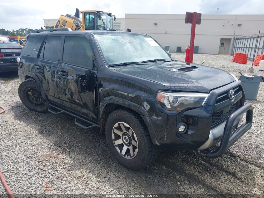 2022 Toyota 4runner VIN JTERU5JR3N6028672 IAAI salvage auction — RIGHT SIDE, Salvage (Georgia), sold $13,975 on 2026-07-20 (photo 1)