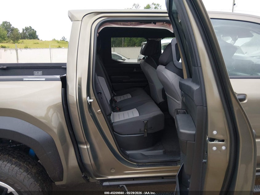 2026 Toyota Tacoma VIN 3TMLB5JNXTM265024 IAAI salvage auction — FRONT END, Salvage Title, sold $16,200 on 2026-07-30 (photo 8)