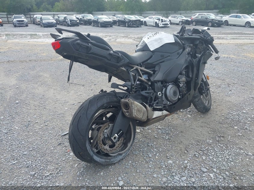 2024 Suzuki Gsx VIN JS1EK12B1R7100160 IAAI salvage auction — SIDE, Certificate Of Destruction (Florida), sold $1,900 on 2026-07-28 (photo 4)
