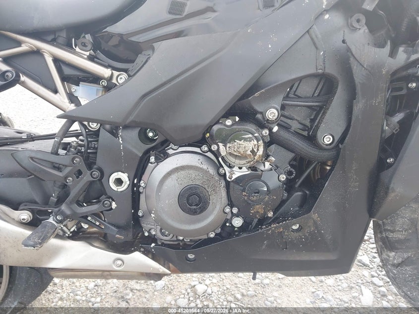 2024 Suzuki Gsx VIN JS1EK12B1R7100160 IAAI salvage auction — SIDE, Certificate Of Destruction (Florida), sold $1,900 on 2026-07-28 (photo 8)