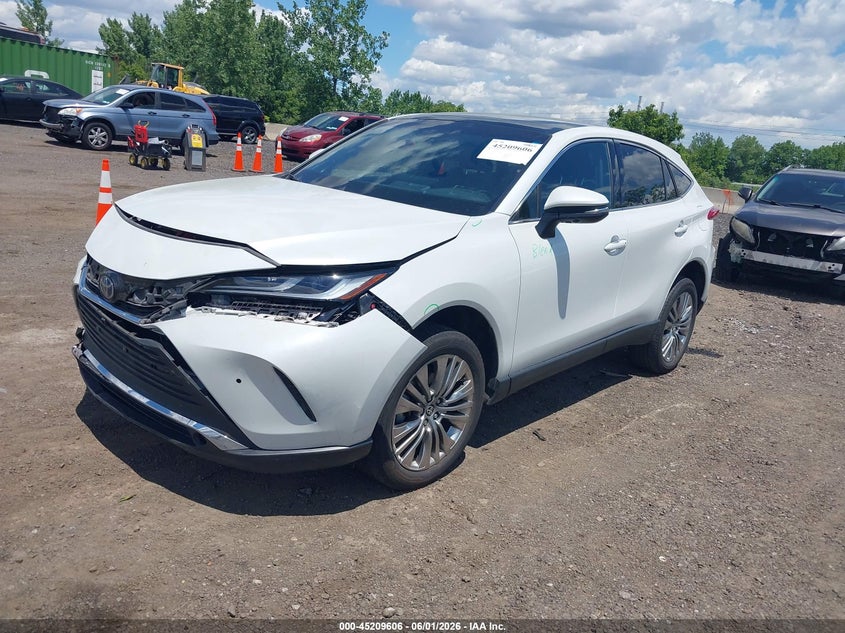 2024 Toyota Venza VIN JTEAAAAHXRJ161583 IAAI salvage auction — FRONT END, Salvage Title, sold $6,500 on 2026-07-28 (photo 2)