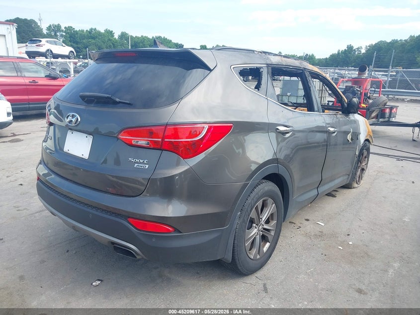 2014 Hyundai Santa fe VIN 5XYZUDLB7EG186010 IAAI salvage auction — TOTAL BURN, Salvage Title, sold $300 on 2026-07-13 (photo 4)