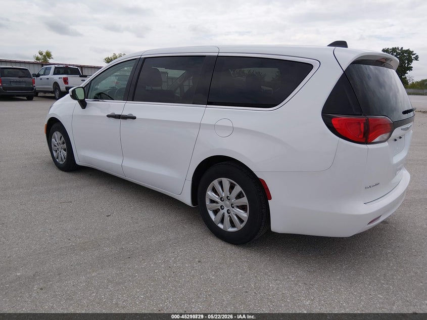 2021 Chrysler Voyager VIN 2C4RC1AG3MR568478 IAAI salvage auction — RIGHT FRONT, Sf97 (Iowa), sold $9,300 on 2026-07-09 (photo 3)