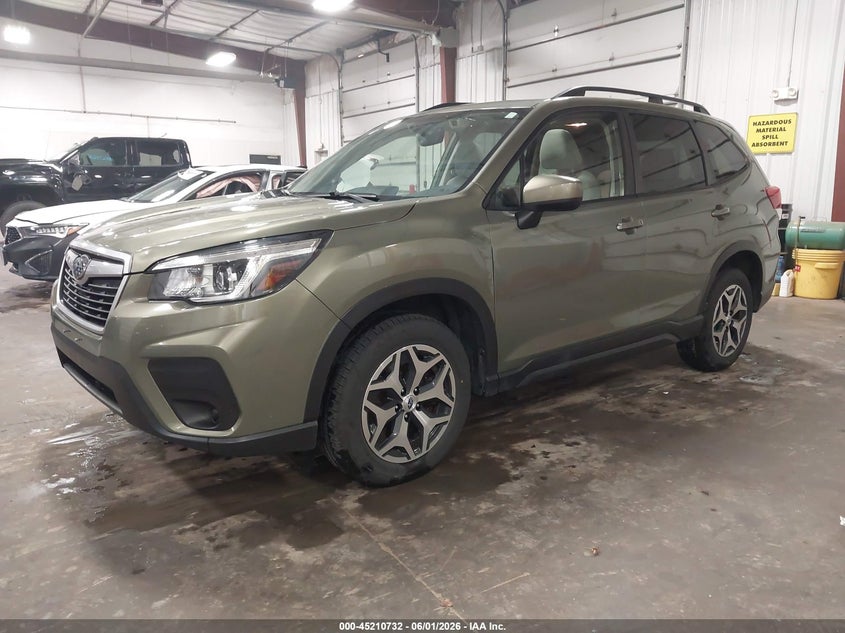 2019 Subaru Forester VIN JF2SKAEC0KH578035 IAAI salvage auction — HAIL, Salvage Title, sold $6,100 on 2026-07-28 (photo 2)