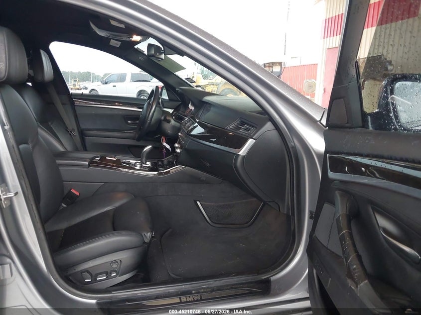 2012 BMW 5er VIN WBAFR7C55CC808912 IAAI salvage auction — REAR END, Original (Texas), sold $3,350 on 2026-07-16 (photo 5)