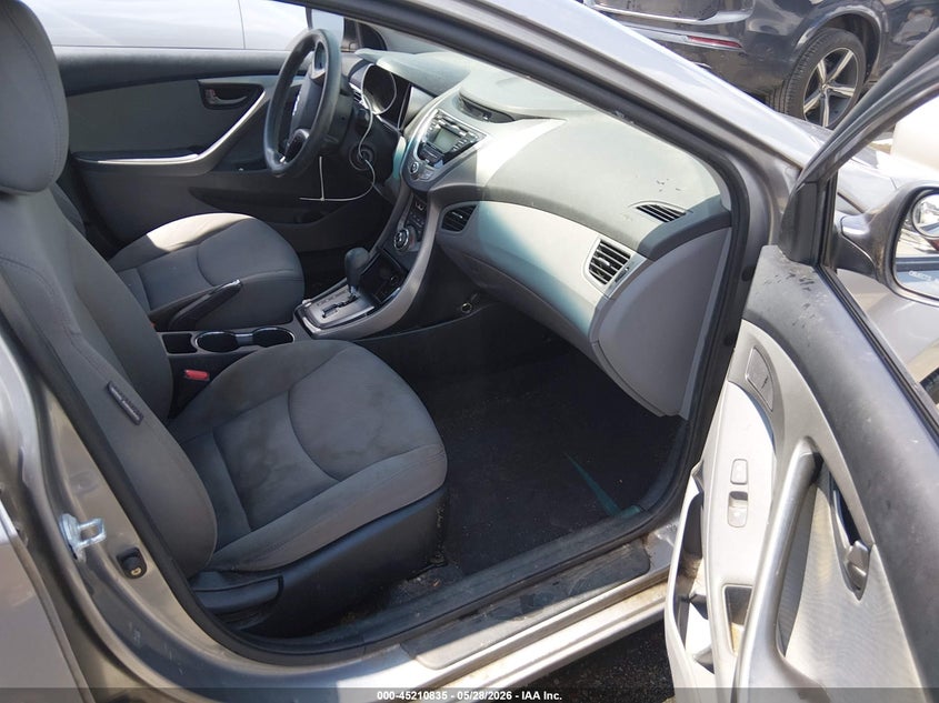 2013 Hyundai Elantra VIN KMHDH4AE4DU584361 IAAI salvage auction — ROOF, Salvage Title, sold $700 on 2026-07-20 (photo 5)