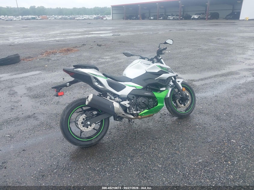 2024 Kawasaki VIN ML5CRGA1XRDA04191 IAAI salvage auction — FRONT END, Salvage Title, sold $550 on 2026-07-29 (photo 4)