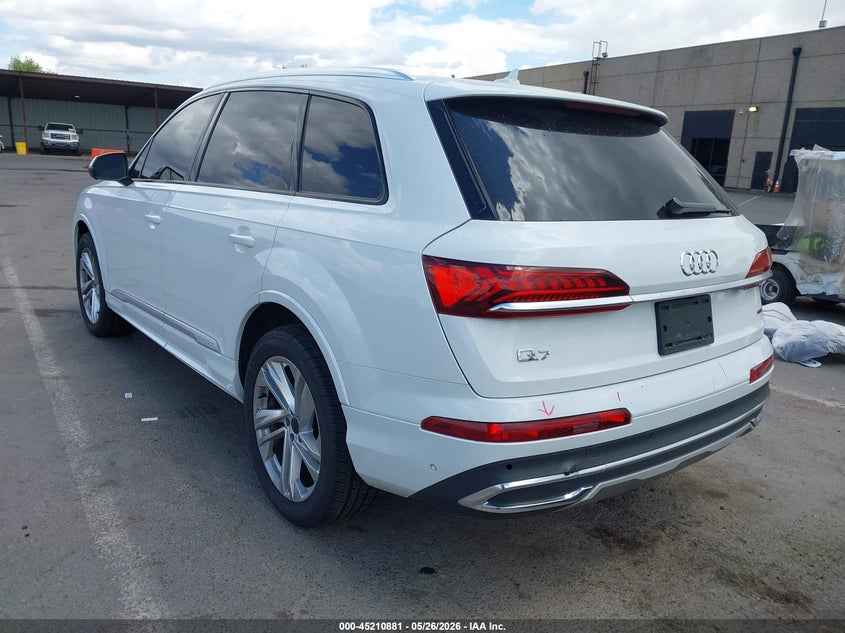 2020 Audi Q7 VIN WA1LXAF74LD002635 IAAI salvage auction — SIDE, Salvage Title, sold $10,500 on 2026-08-01 (photo 3)
