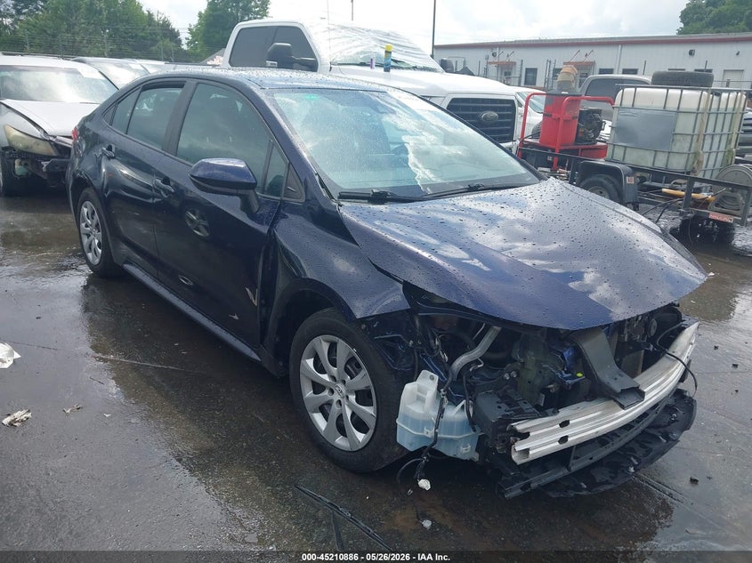 2021 Toyota Corolla VIN 5YFEPMAE9MP213088 IAAI salvage auction — FRONT END, Salvage Title, sold $3,900 on 2026-07-06 (photo 1)