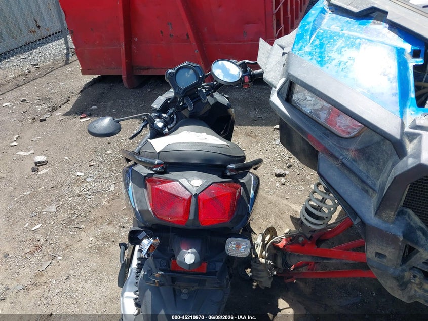 2021 Yamaha YW125 VIN RKRSEB1Y5MA006301 IAAI salvage auction — ALL OVER, Salvage (Pennsylvania), sold $0 on 2026-10-16 (photo 6)