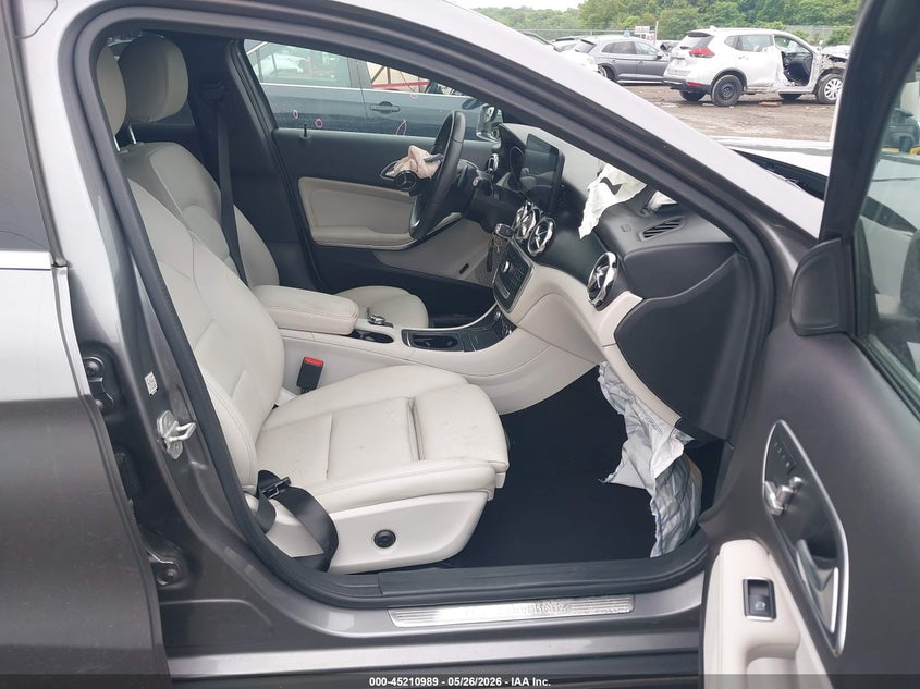 2018 Mercedes-benz Gla-klasse VIN WDCTG4EB8JJ447403 IAAI salvage auction — FRONT END, Salvage Title, sold $2,050 on 2026-07-19 (photo 5)