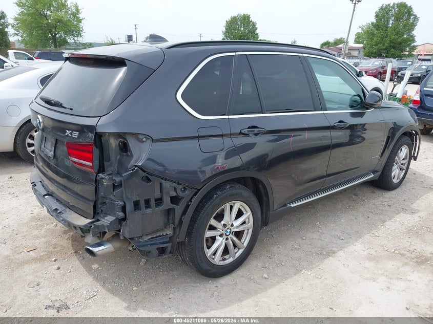 2015 BMW X5 VIN 5UXKR0C5XF0K62783 IAAI salvage auction — FRONT & REAR, Salvage (Illinois), sold $1,700 on 2026-07-28 (photo 4)