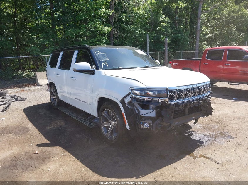 2022 Jeep Grand wagoneer VIN 1C4SJVEJ7NS111385 — IAAI salvage auction photo