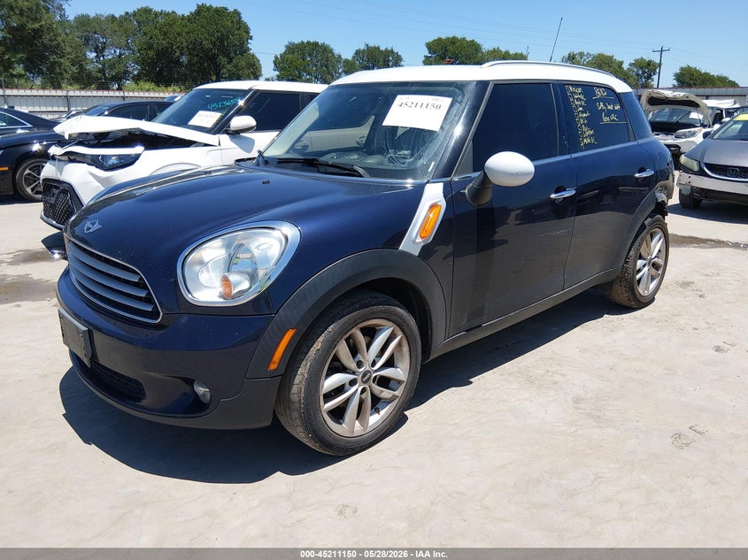 2014 Mini Countryman VIN WMWZB3C50EWR38334 IAAI salvage auction — RIGHT SIDE, Original (Texas), sold $925 on 2026-07-28 (photo 2)