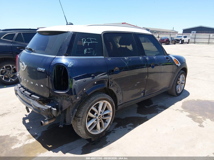 2014 Mini Countryman VIN WMWZB3C50EWR38334 IAAI salvage auction — RIGHT SIDE, Original (Texas), sold $925 on 2026-07-28 (photo 4)