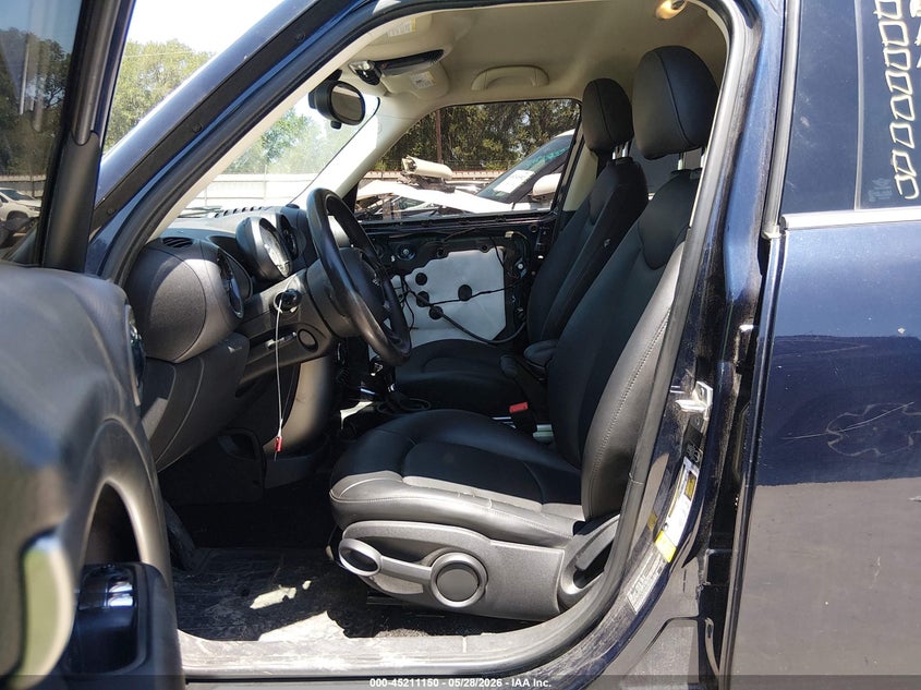2014 Mini Countryman VIN WMWZB3C50EWR38334 IAAI salvage auction — RIGHT SIDE, Original (Texas), sold $925 on 2026-07-28 (photo 5)