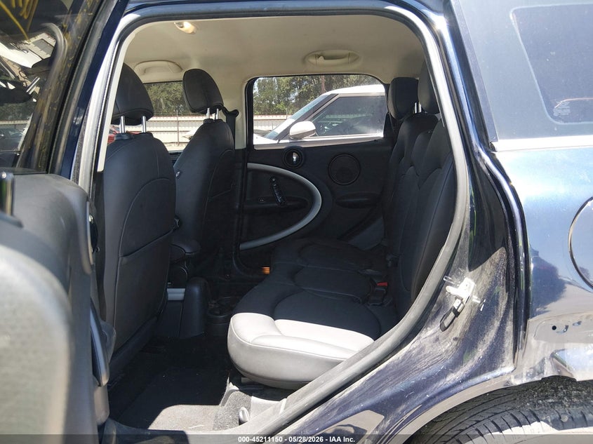 2014 Mini Countryman VIN WMWZB3C50EWR38334 IAAI salvage auction — RIGHT SIDE, Original (Texas), sold $925 on 2026-07-28 (photo 8)