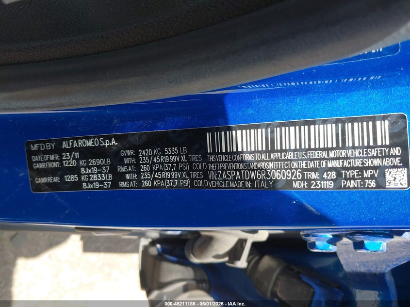 2024 Alfa romeo Tonale VIN ZASPATDW6R3060926 IAAI salvage auction — RIGHT SIDE, Salvage Title, sold $7,175 on 2026-07-15 (photo 9)