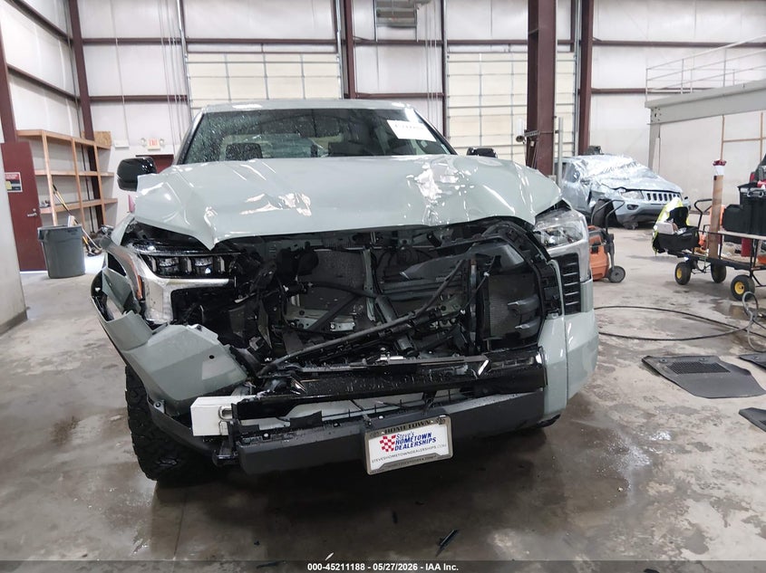 2025 Toyota Tundra VIN 5TFWA5EC1SX044476 IAAI salvage auction — FRONT END, Salvage (Idaho), sold $19,150 on 2026-07-30 (photo 6)