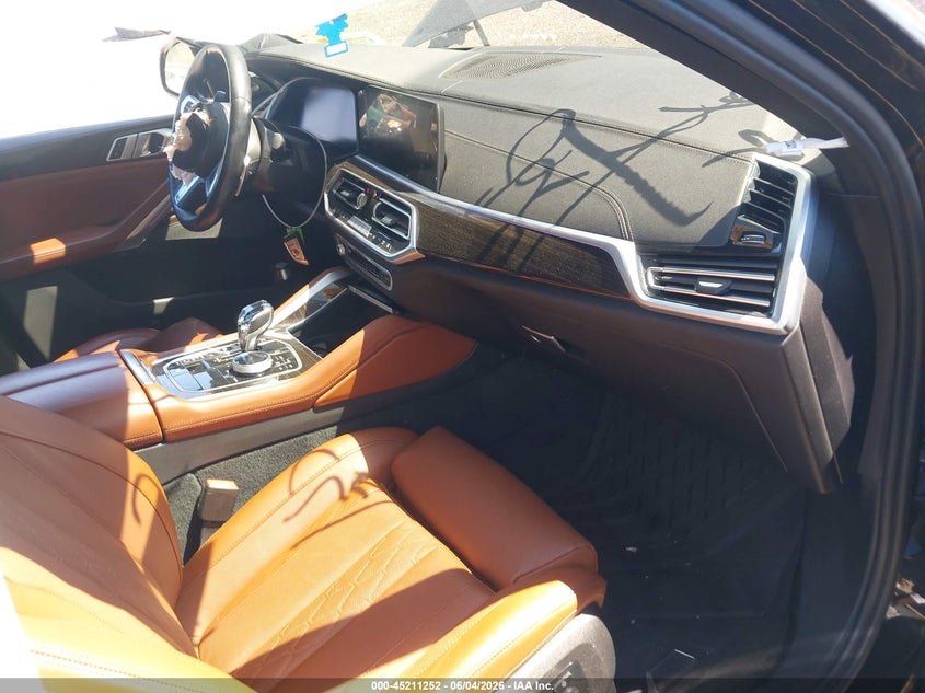 2023 BMW X6 VIN 5UXCY8C06P9P49860 IAAI salvage auction — FRONT & REAR, Salvage Title, sold $29,000 on 2026-07-30 (photo 5)