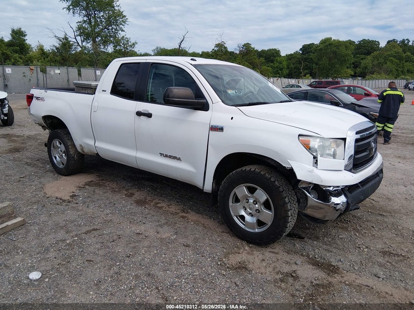 2011 Toyota Tundra VIN 5TFUY5F17BX198707 IAAI salvage auction — RIGHT FRONT, Salvage (New Jersey), sold $5,650 on 2026-07-07 (photo 1)