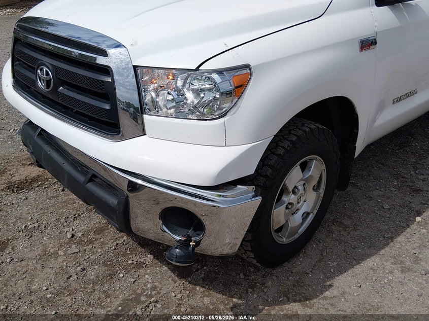 2011 Toyota Tundra VIN 5TFUY5F17BX198707 IAAI salvage auction — RIGHT FRONT, Salvage (New Jersey), sold $5,650 on 2026-07-07 (photo 6)