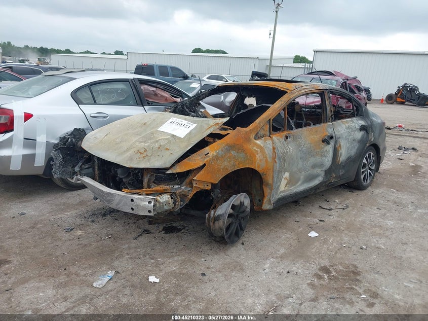 2014 Honda Civic VIN 19XFB2F80EE082730 IAAI salvage auction — ENGINE BURN, Salvage Title, sold $125 on 2026-07-22 (photo 2)